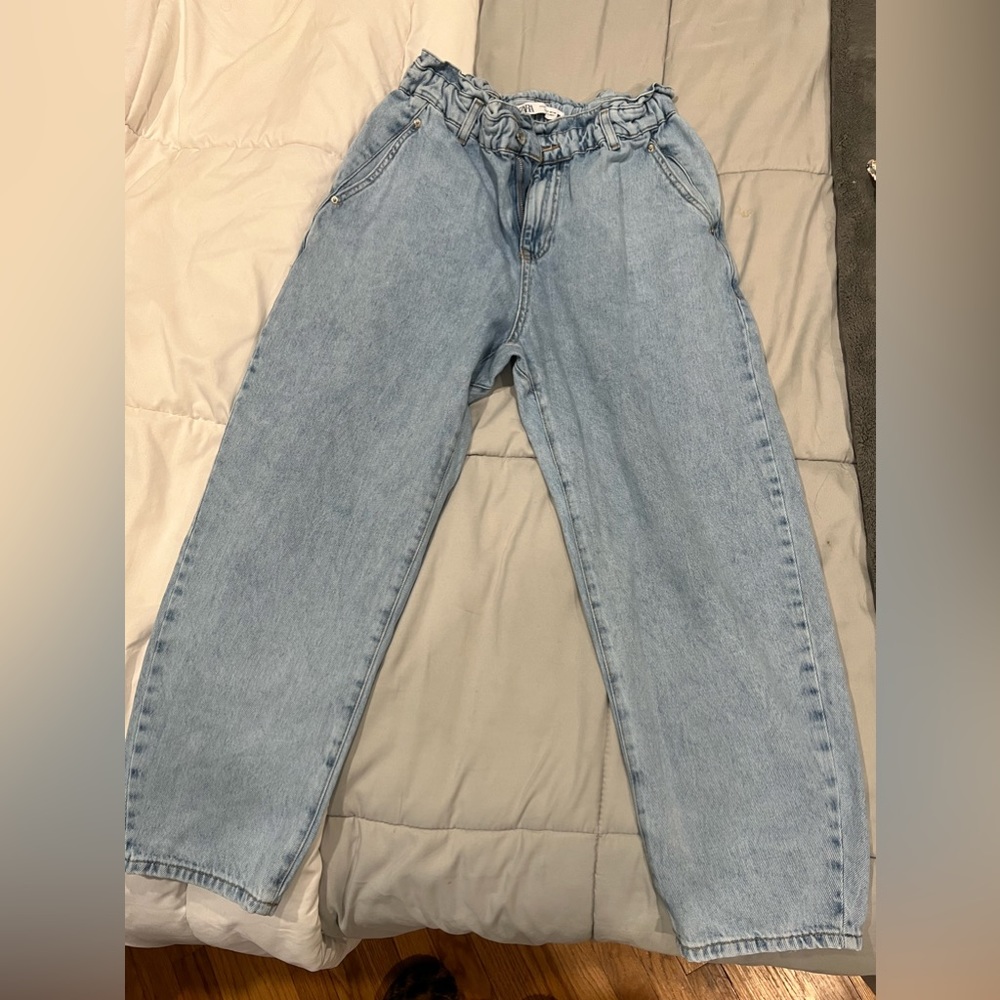 Zara Scrunched Jeans